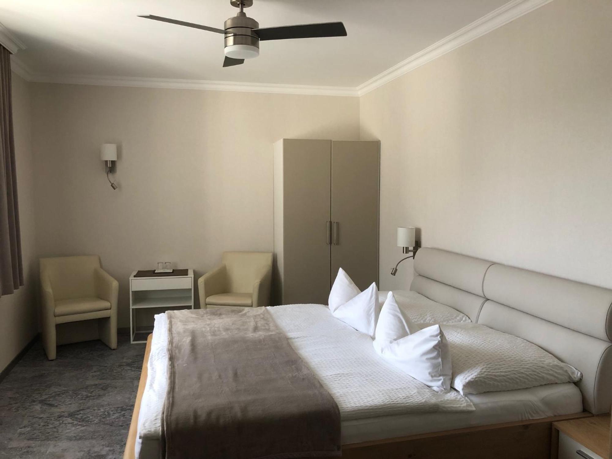 Haus Renee Bed and Breakfast Podersdorf am See Buitenkant foto