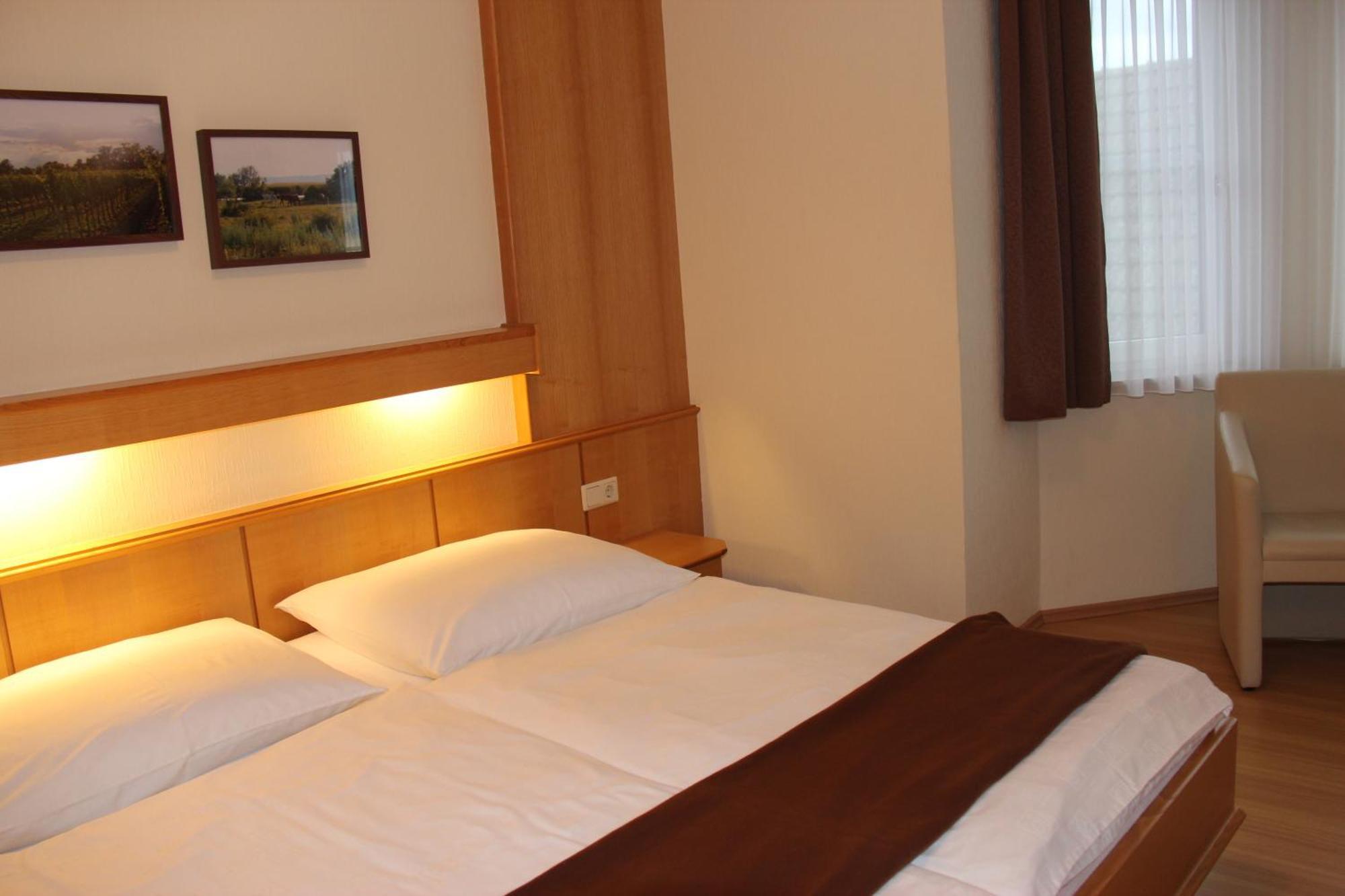 Haus Renee Bed and Breakfast Podersdorf am See Kamer foto