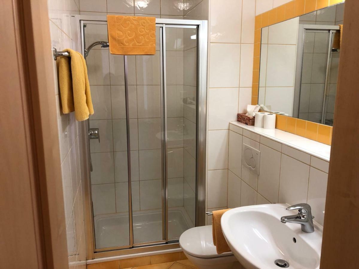 Haus Renee Bed and Breakfast Podersdorf am See Buitenkant foto